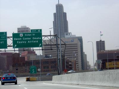 [omaha+from+the+interstate.JPG]