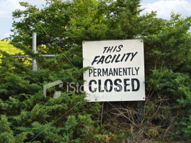 [ist2_2313048_facility_permanently_closed_sign.jpg]