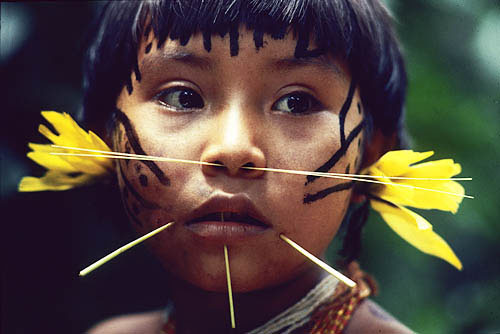 [Yanomami%20portrait8(girl).jpg]