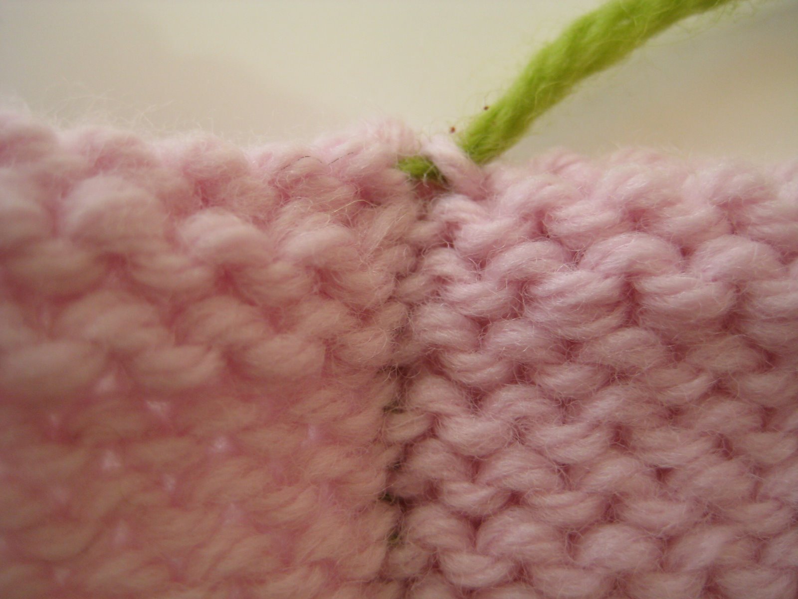 [Knitting+006.jpg]