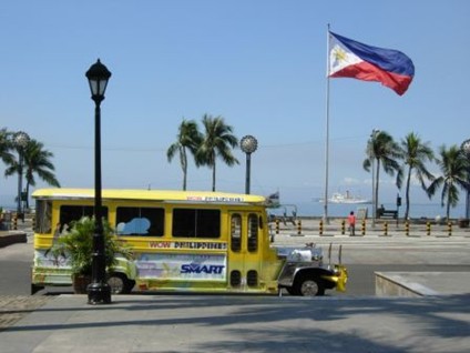 [carol-a-jeepney-and-philippine-flag-at-roxas-blvd-2006-2007-424-pixels.jpg]