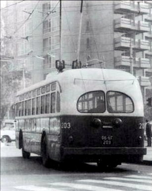 [trolleybus.jpg]