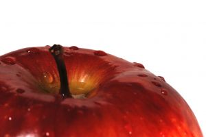 [916594_close_up_of_a_red_apple.jpg]