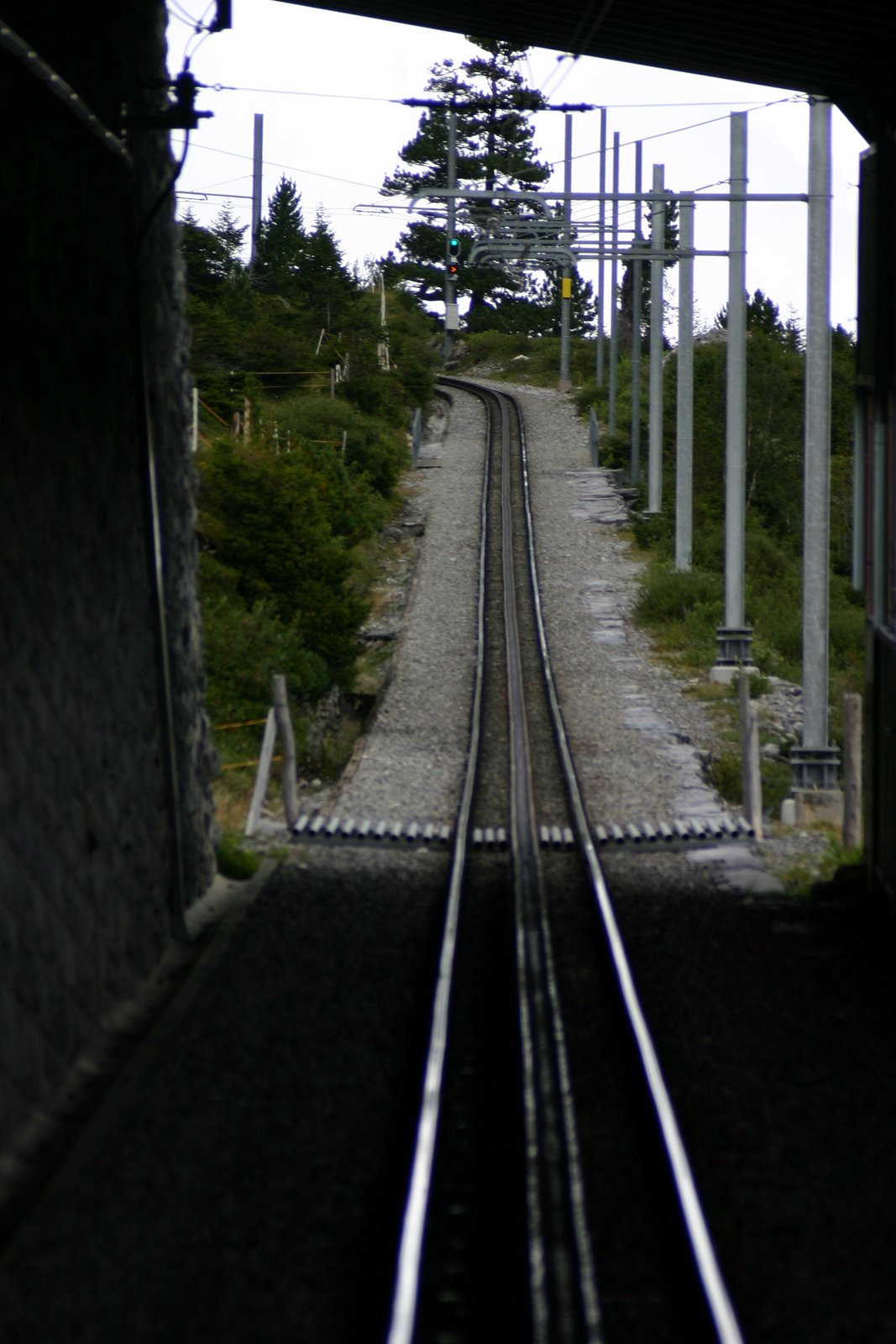 [Train+de+Grindelwald+vers+kleine+scheiddeg.JPG]