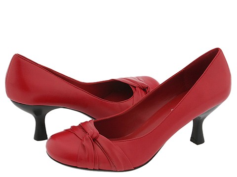 [red+shoes+low+heel.jpg]