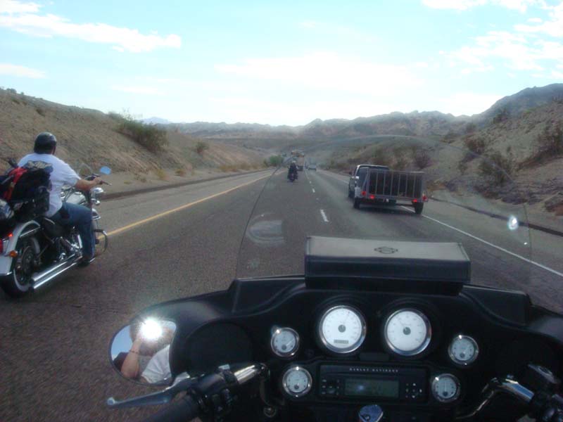 [motorcycle+on+route66.jpg]