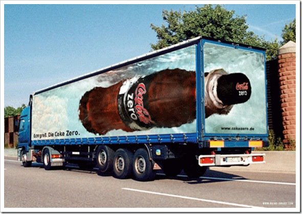 [publicité-camions-Coca.jpg]