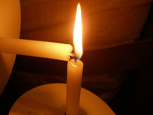 [candle+light.jpg]