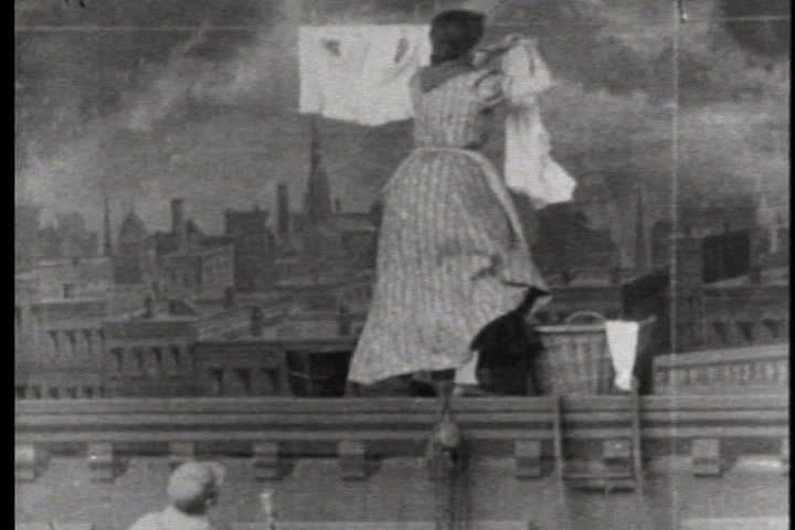 [Movie_A_Windy_Day_On_The_Roof_1904.jpg]