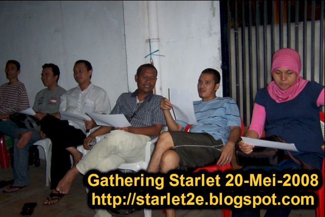 [starlet2e_gathering2.jpg]