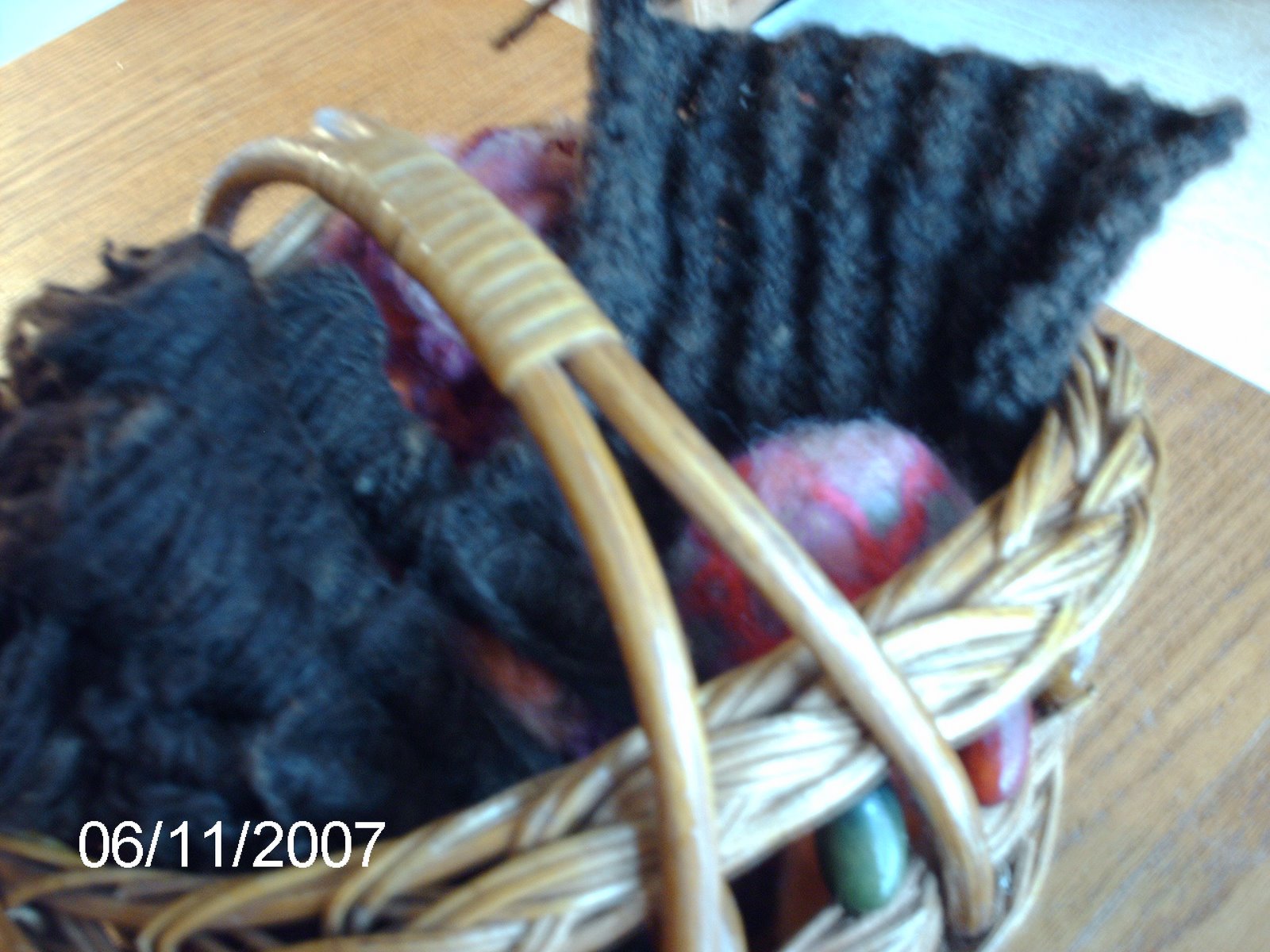 [knitting07+160.jpg]