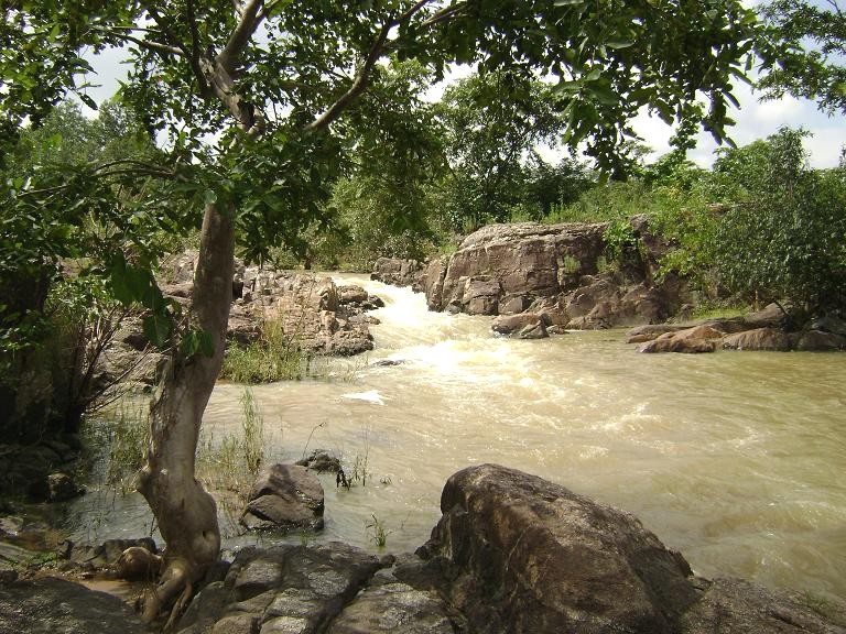 [Mudala.River.Kendujhar.Tourism.Orissa.JPG]
