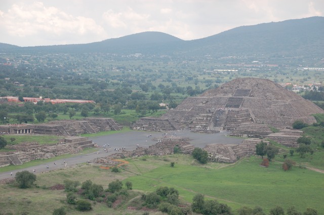 [Teotihuacan5.jpg]