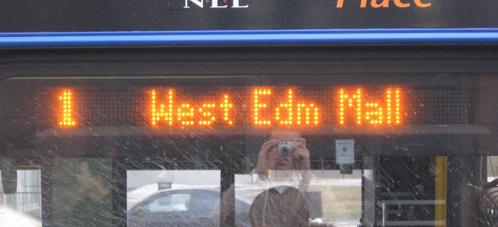 [West+Edmonton+Mall+Bus.jpg]