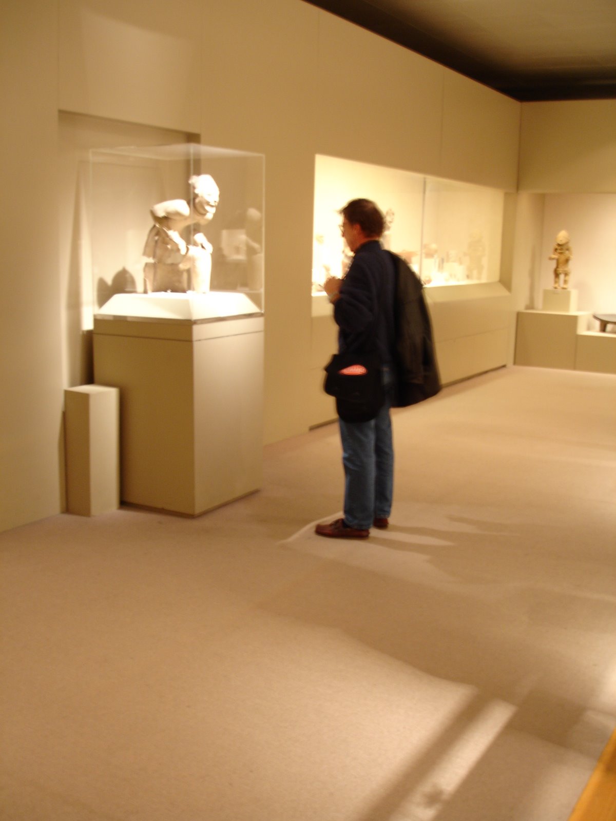 [ia+museum+UsaNyc+2005+(2).JPG]