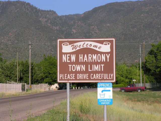 [New+Harmony+Town+Limit.jpg]