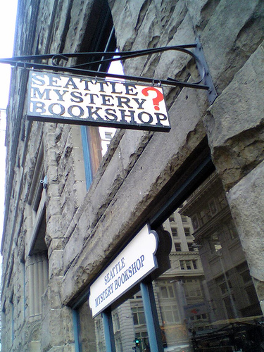 [Seattle+Mystery+Bookshop.jpg]