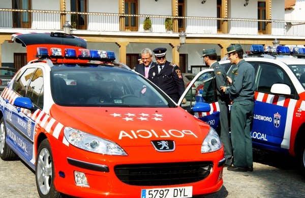 [valdemoro_coches_policia_BESCAM.jpg]