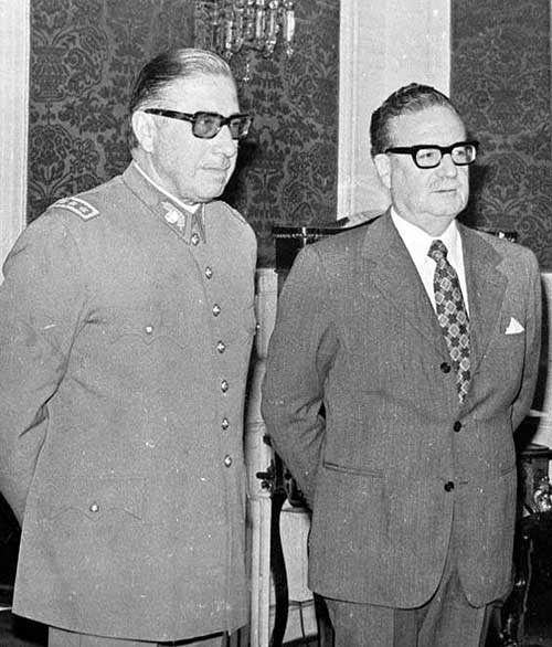 [Allende-Pinochet.jpg]