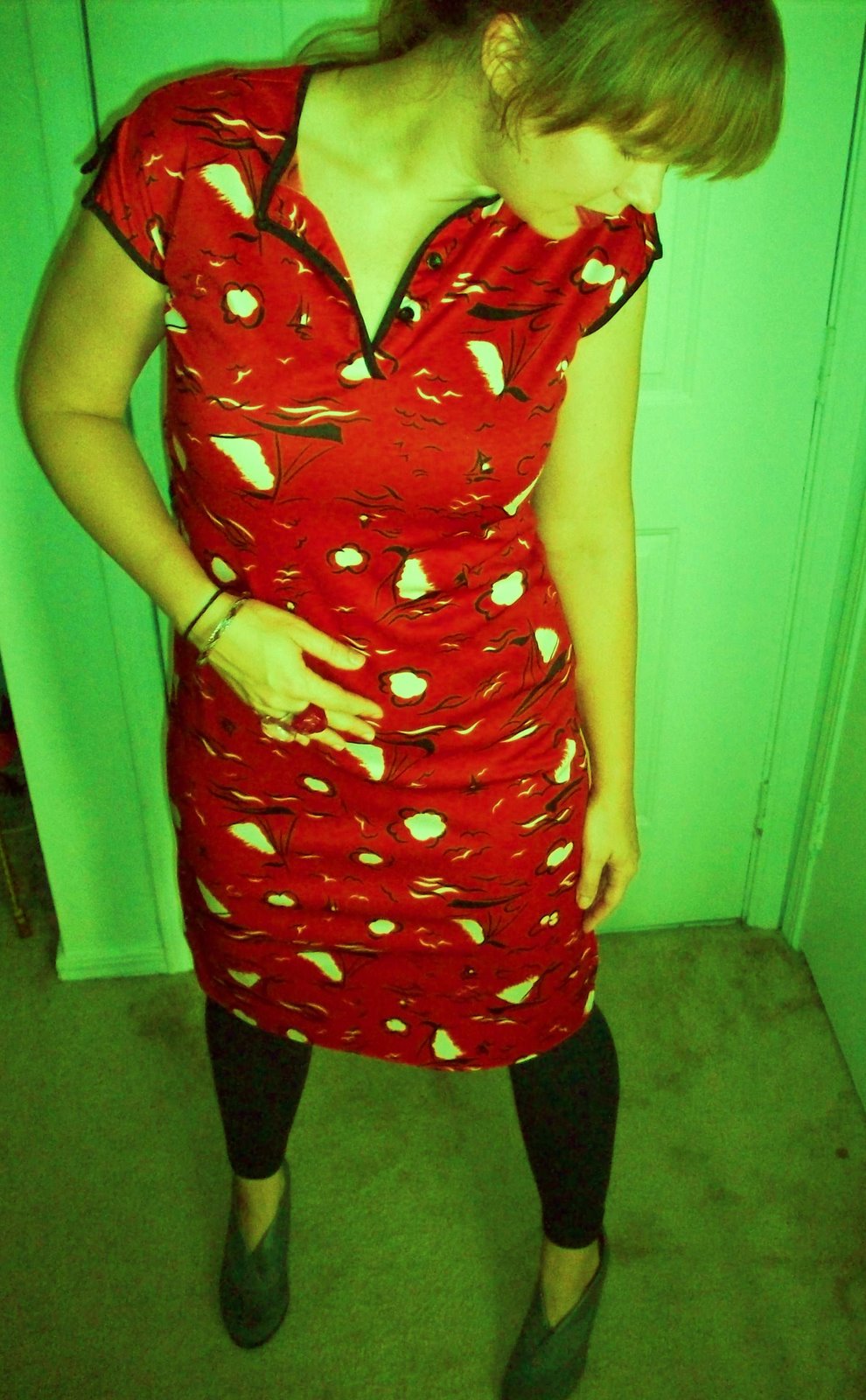 [red+dress.jpg]
