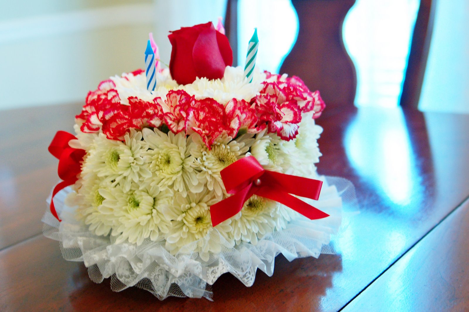[flower+cake.jpg]