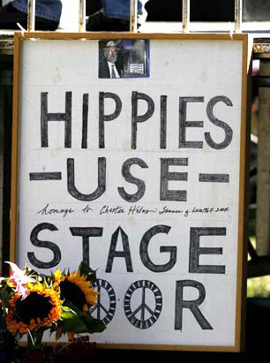 [Hippies+sign.jpg]