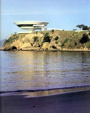[Niemeyer-Photo-10.jpg]