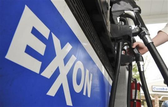 Exxon Mobil 2Q profit sets US record, shares fall