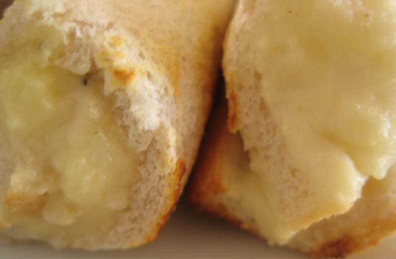 [cheese+rolls.jpg]