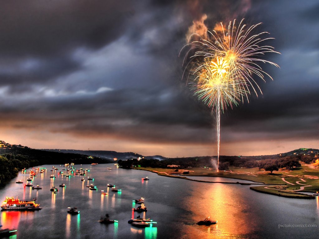 [fireworks-Lake+Austin.jpg]