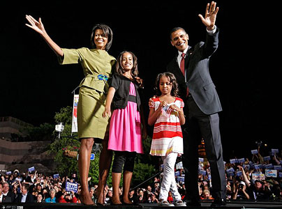 [Barack+Obama+and+Family.jpg]