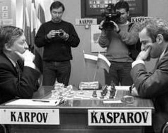 [1984+Karpov+vs+Kasparov+changed.jpg]