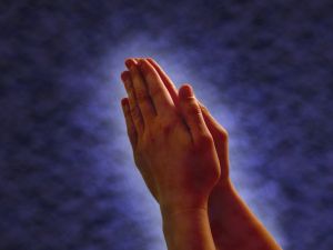 [775521_praying_hands.jpg]