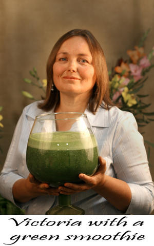 [VictoriaBoutenko--after-green-smoothies--2006.jpg]