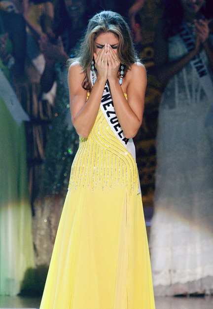 [Miss_Universe_2008_06.jpg]