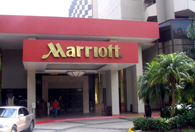 [marriott+entrada.JPG]
