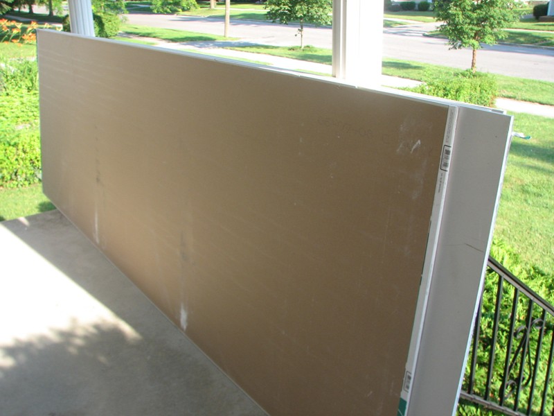 [Plaster+Board+on+porch.jpg]