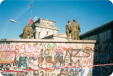 [Berlin-wall.jpg]