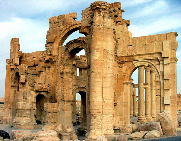 [roman_ruins_palmyra_syria_photo_gov.jpg]