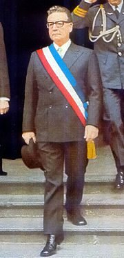[180px-Allende-Presidente-crop.jpg]