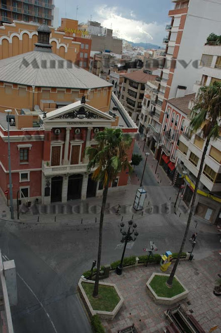 Teatro Principal de Castellón, Plaza La Paz