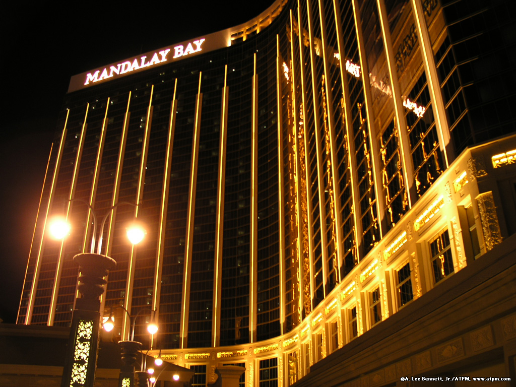 [1+Mandlay+Bay+Hotel+Las+Vegas.jpg]