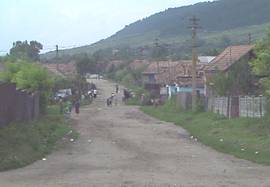 [Bontida+is+a+typical+village+with+dirt+roads.jpg]