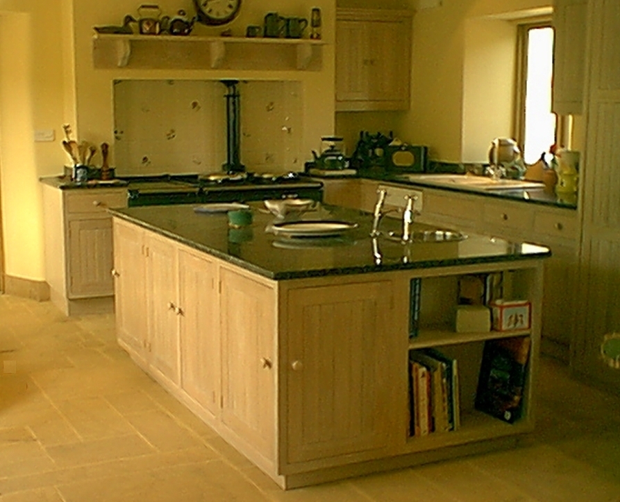 [country+kitchens+037.jpg]