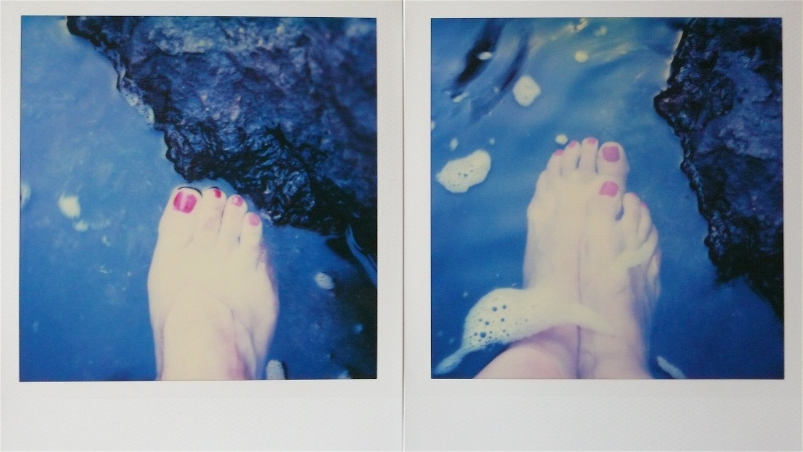 [Feet+&+river.JPG]