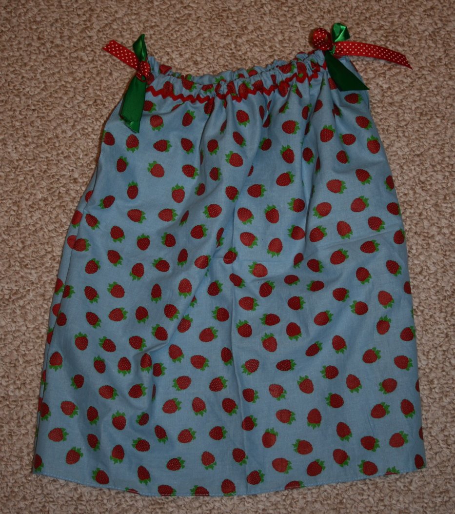 [strawberry+bandana.JPG]
