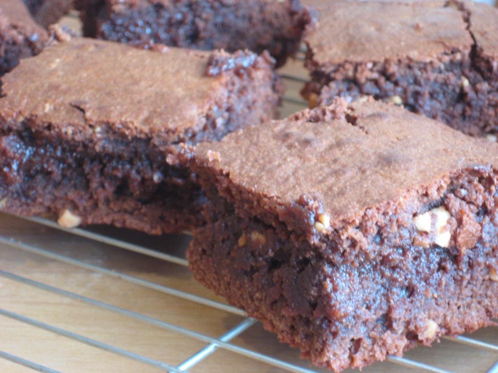 [Chocolate+and+Peanut+Butter+Brownies1.JPG]