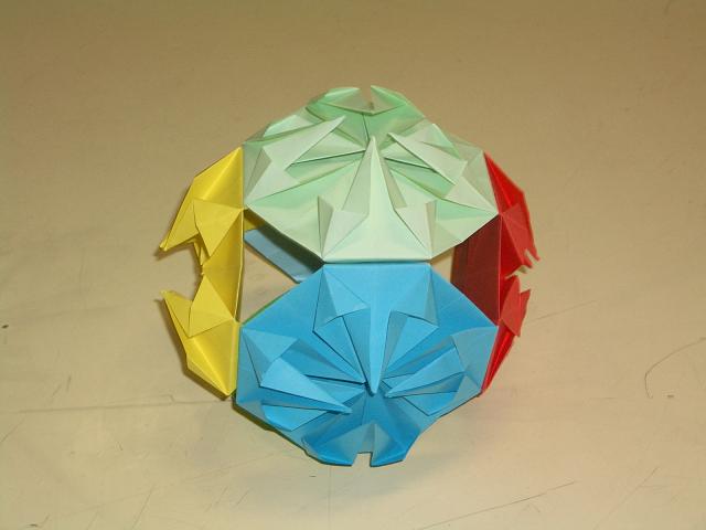 [origami1.JPG]