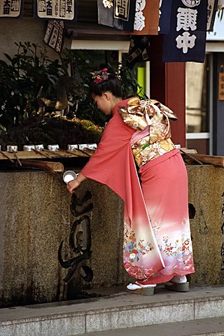 [kimono[1].jpg]