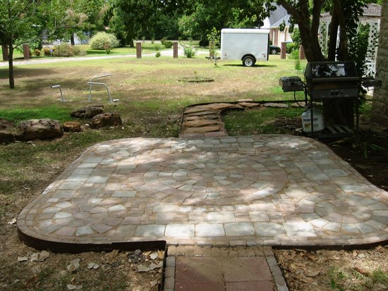 [2008_07-06_patio_completed.JPG]